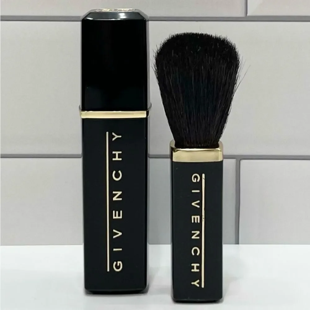 Givenchy Powder Brush In Hard Case